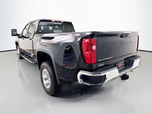 2026 Chevrolet Silverado 3500 LT