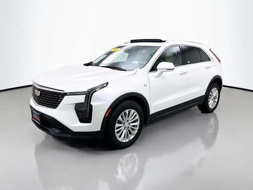 2024 Cadillac XT4 Luxury