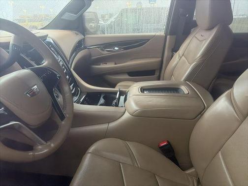 2019 Cadillac Escalade Platinum