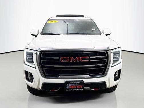 2023 GMC Yukon XL 4WD AT4