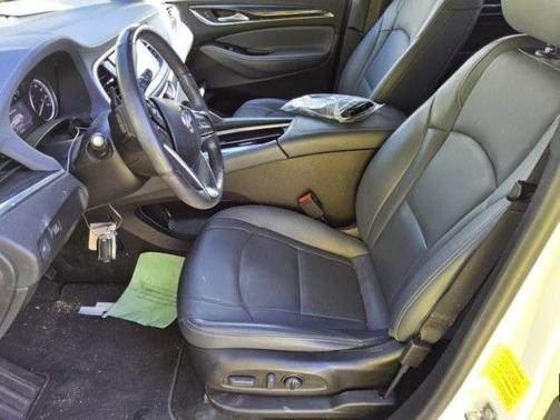 2023 Buick Enclave Essence FWD