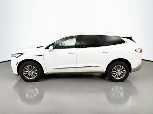 2023 Buick Enclave Essence FWD
