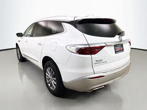 2023 Buick Enclave Essence FWD