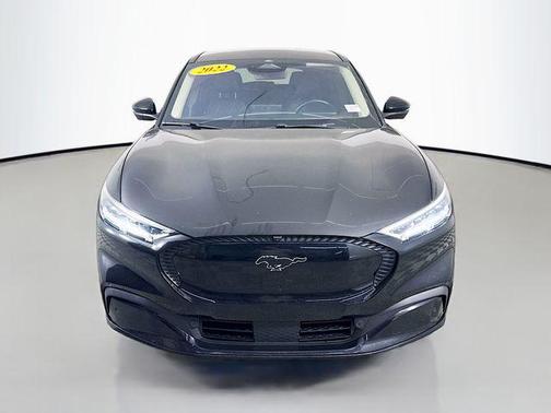 2022 Ford Mustang Mach-E California Route 1