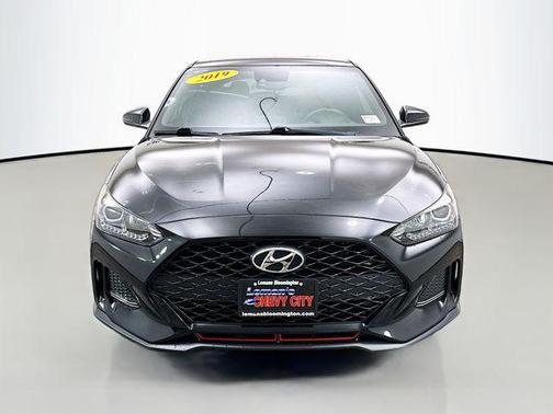 2019 Hyundai Veloster Base