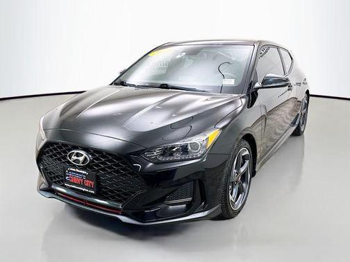 2019 Hyundai Veloster Base