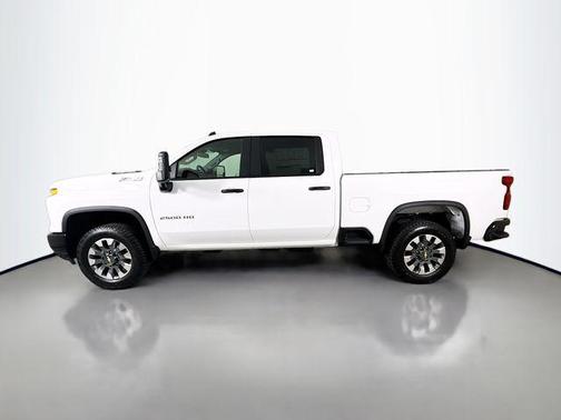 2026 Chevrolet Silverado 2500 Custom