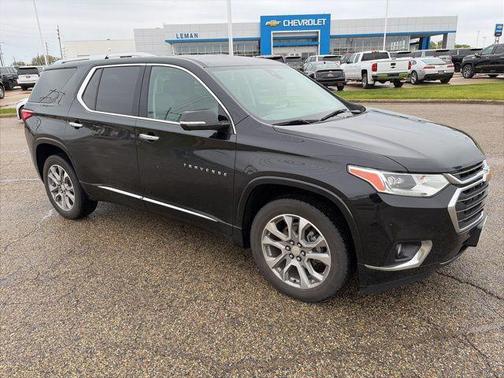 Mosaic Black Metallic 2020 Chevrolet Traverse Premier