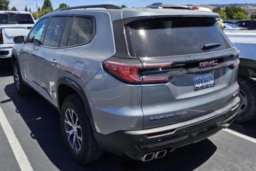 2024 GMC Acadia AWD AT4