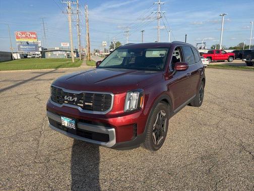 Dawning Red 2023 Kia Telluride S