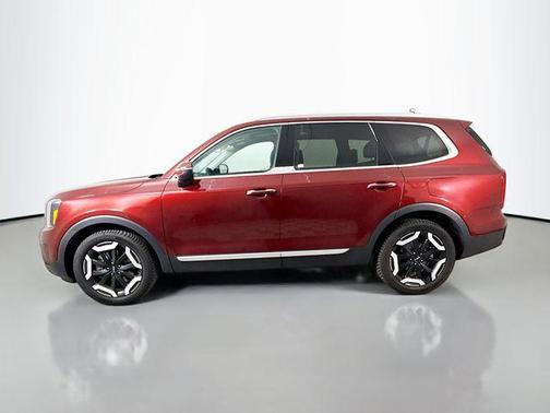 Dawning Red 2023 Kia Telluride S