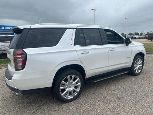 2023 Chevrolet Tahoe 4WD High Country