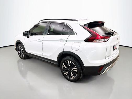 White Diamond 2024 Mitsubishi Eclipse Cross SE