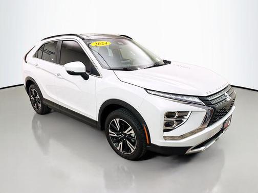 White Diamond 2024 Mitsubishi Eclipse Cross SE