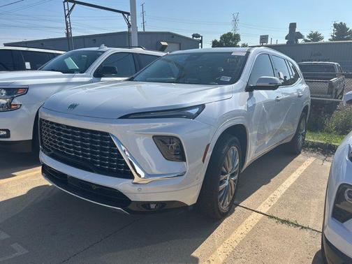 2025 Buick Enclave Avenir FWD