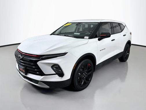 Summit White 2024 Chevrolet Blazer 2LT