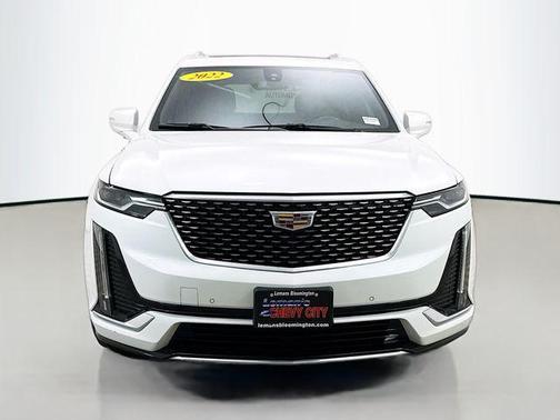 2022 Cadillac XT6 Luxury FWD