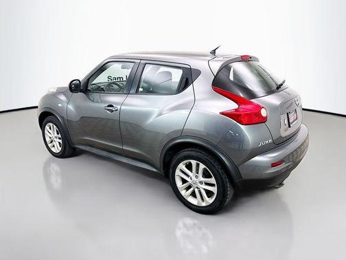 Gun Metallic Pearl Metallic 2012 Nissan Juke S