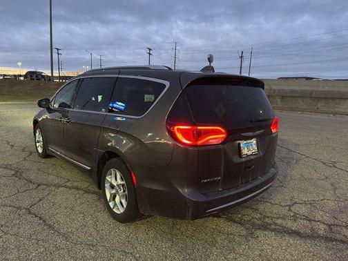2019 Chrysler Pacifica Touring-L Plus