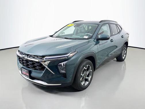 Cypress Gray 2025 Chevrolet Trax LT
