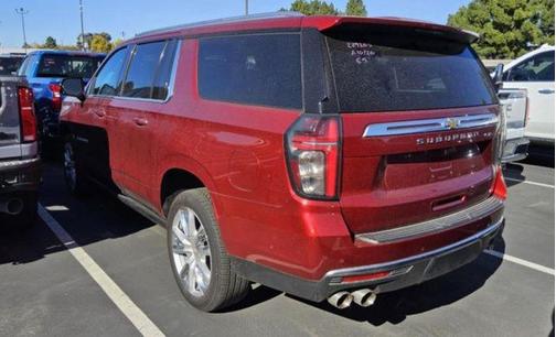 2024 Chevrolet Suburban 4WD High Country
