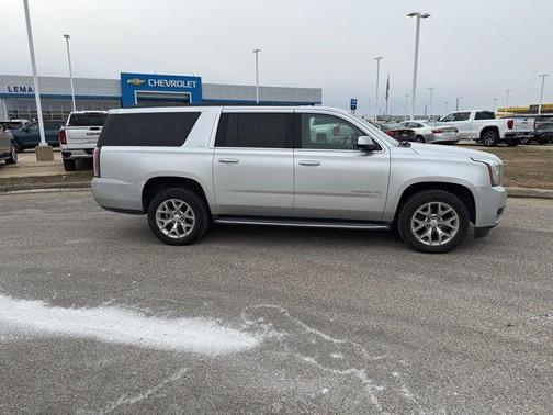 2016 GMC Yukon XL SLT