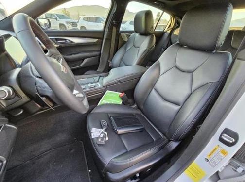 2023 Cadillac CT5 Luxury