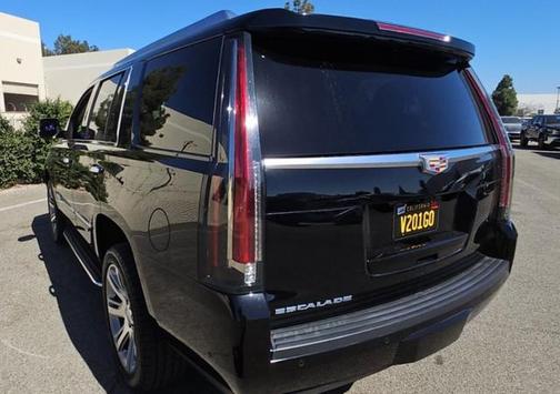 2018 Cadillac Escalade Premium Luxury