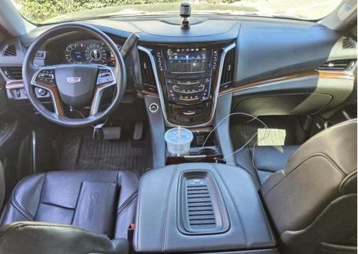 2018 Cadillac Escalade Premium Luxury