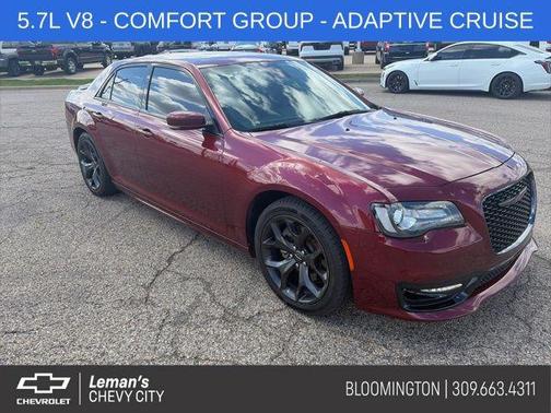 Velvet Red Pearlcoat 2022 Chrysler 300 S