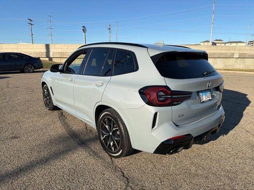 2024 BMW X3 M40i