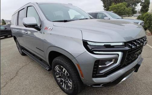 2025 Chevrolet Suburban 4WD Z71
