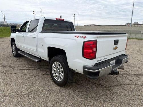 Summit White 2017 Chevrolet Silverado 3500 LT
