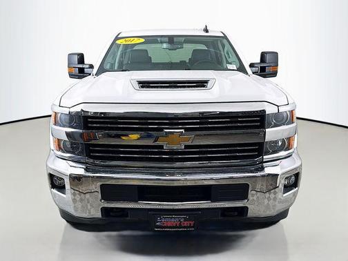 Summit White 2017 Chevrolet Silverado 3500 LT