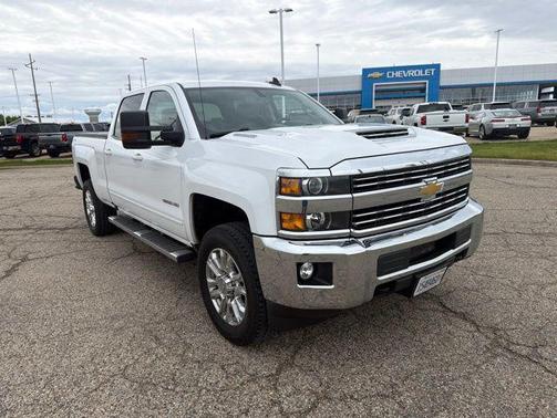 Summit White 2017 Chevrolet Silverado 3500 LT