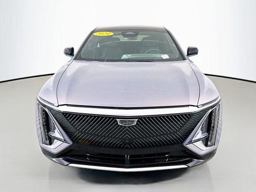 2024 Cadillac LYRIQ Luxury w/1SD