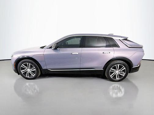2024 Cadillac LYRIQ Luxury w/1SD