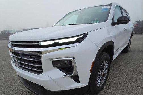 2024 Chevrolet Traverse LT