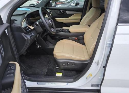 2025 Buick Enclave Preferred FWD