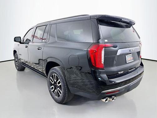 2024 GMC Yukon XL 4WD AT4