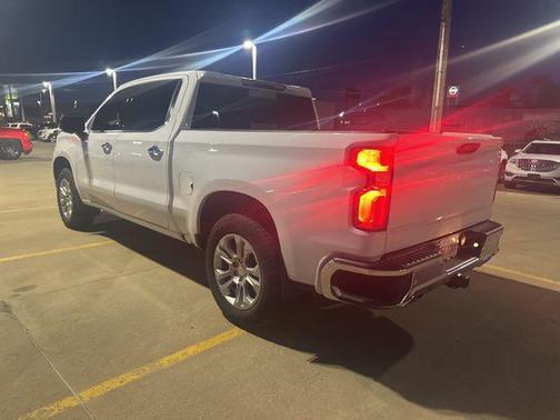 2025 Chevrolet Silverado 1500 LTZ