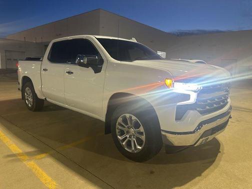 2025 Chevrolet Silverado 1500 LTZ