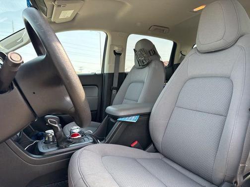 2022 Chevrolet Colorado WT