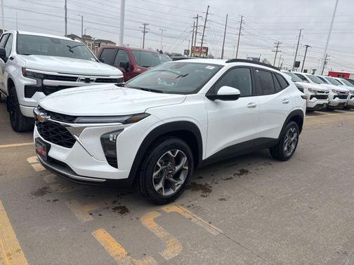 2026 Chevrolet Trax LT