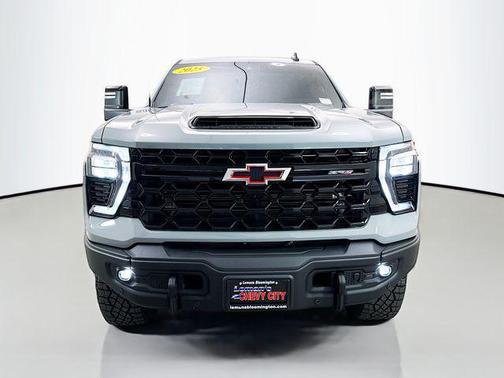 2025 Chevrolet Silverado 2500 4WD Crew Cab Standard Bed ZR2