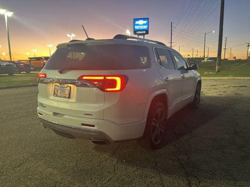 2018 GMC Acadia Denali