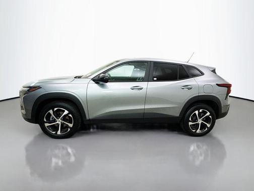 2025 Chevrolet Trax FWD 1RS