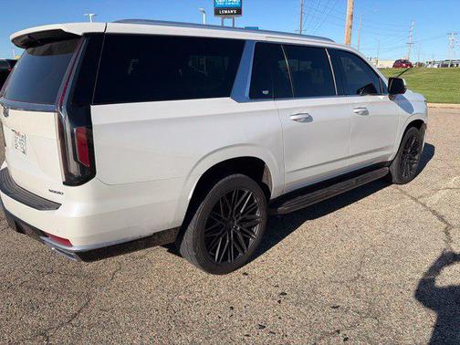 Crystal White Tricoat 2022 Cadillac Escalade ESV Luxury