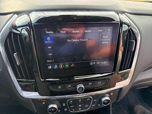 2022 Chevrolet Traverse Premier