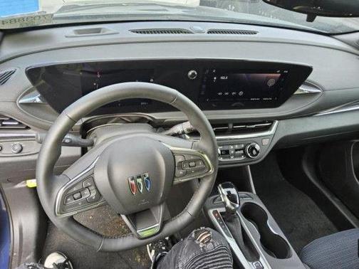 2025 Buick Envista Preferred FWD